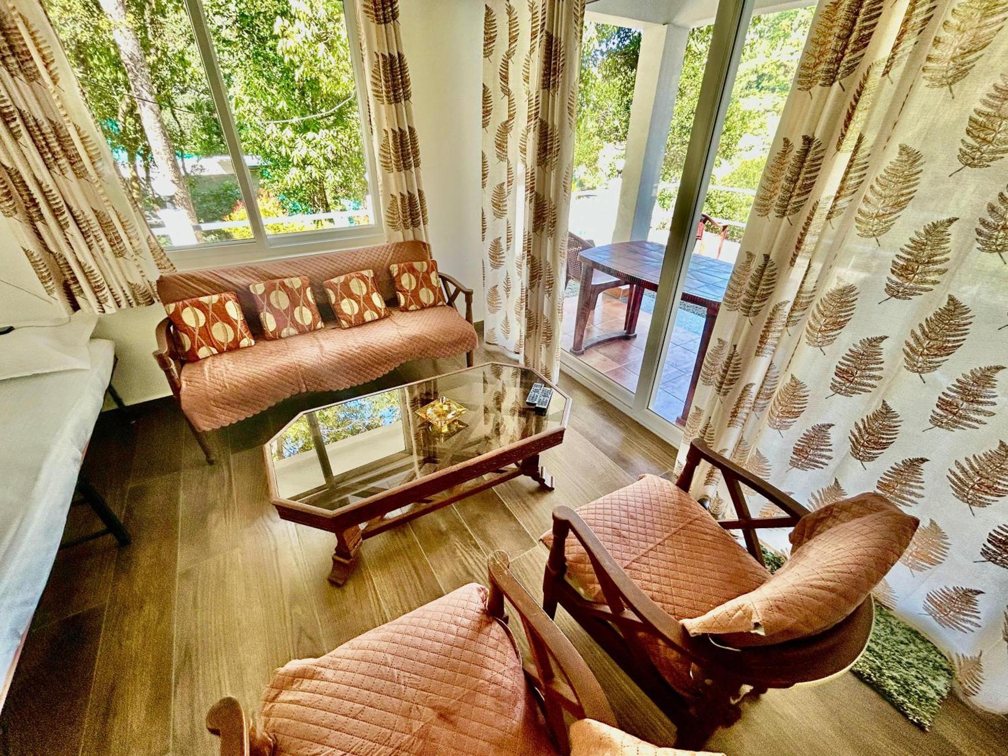 Misty Heights Peermade - Private Mountain Villa Retreat Vandiperiyar ภายนอก รูปภาพ